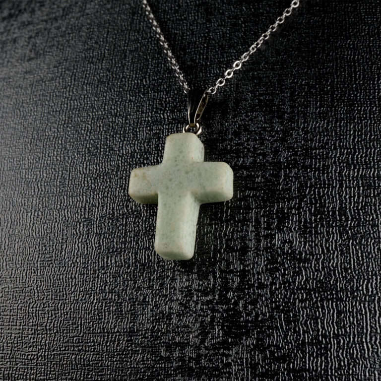 Amazonit kolye – huzur ve özgüven taşıyla zarafeti birleştiren doğal takı Amazonit taşlı kolye – ruhsal denge ve pozitif enerji bir arada Toptan doğal taş kolye – amazonitin sakinleştirici frekansını hissedin Günlük kullanımda zarafet ve enerji uyumu sağlayan amazonit kolye