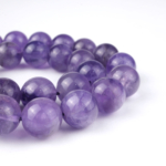 Ametist doğal taş dizi 10 mm – mor tonlarıyla dinginlik, sezgi gücü ve ruhsal koruma sağlayan toptan doğal taş dizi