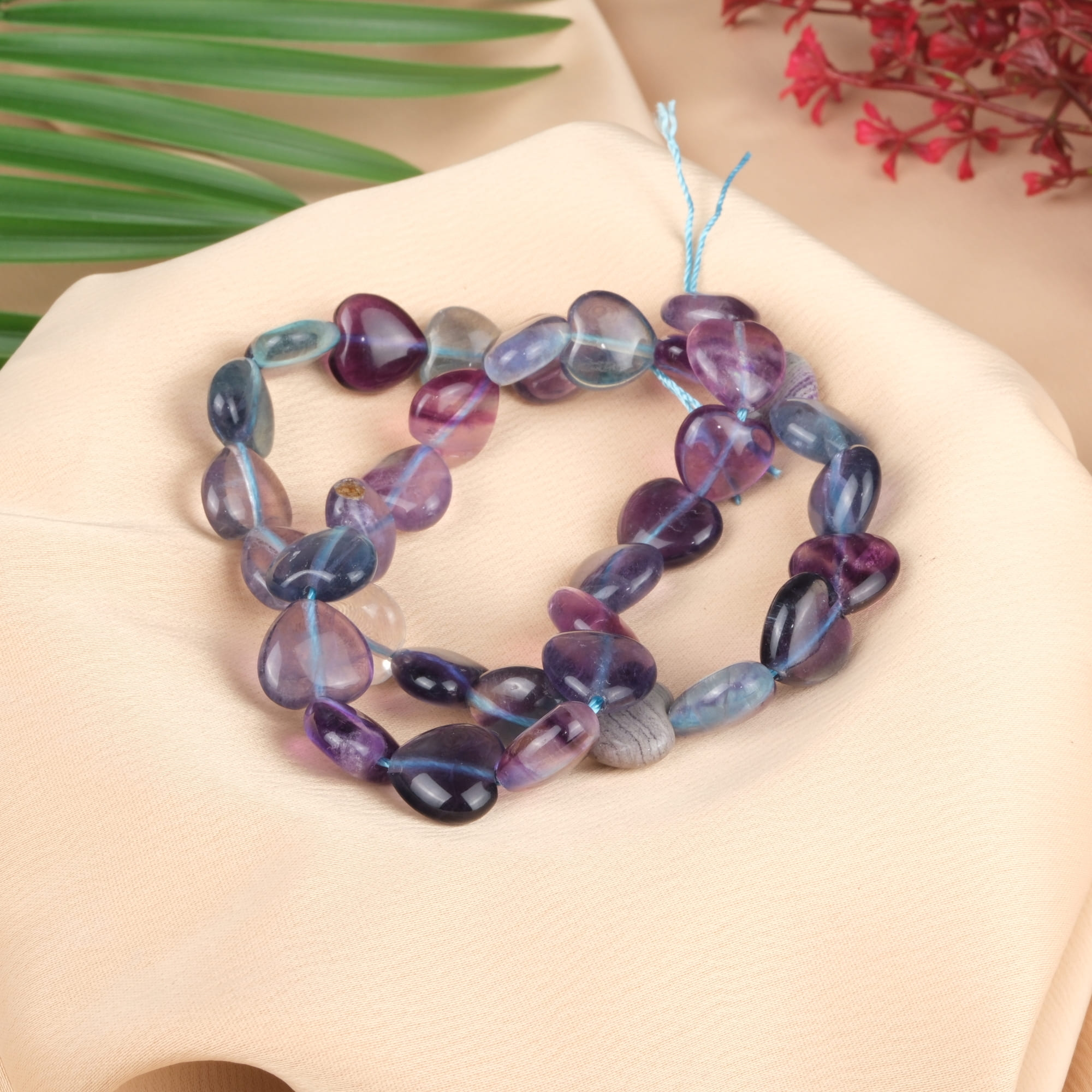 florit-dizi-dogal-tas-dizi-kalp-kesimli-ozel-2a-kalite-safir-tas-evi-florit-1.jpg 2A Kalite Kalp Desenli Florit Doğal Taş Dizi - Görsel 1