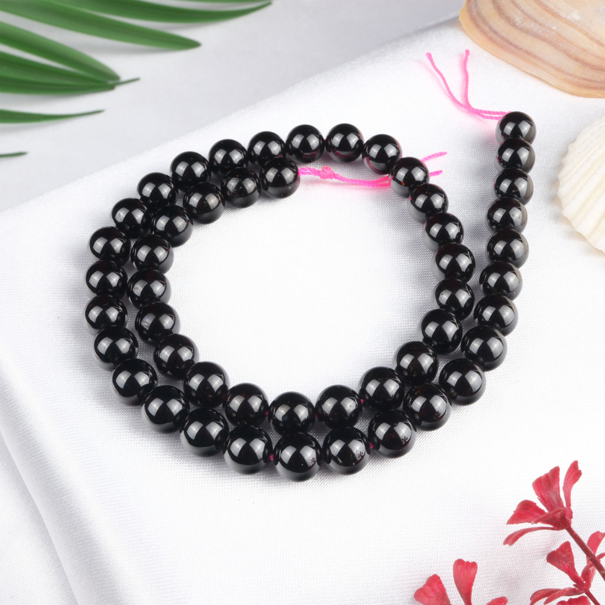 Granat doğal taş dizi 8 mm – koyu kırmızı tonlarıyla enerji, tutku ve canlılık sağlayan toptan doğal taş dizi