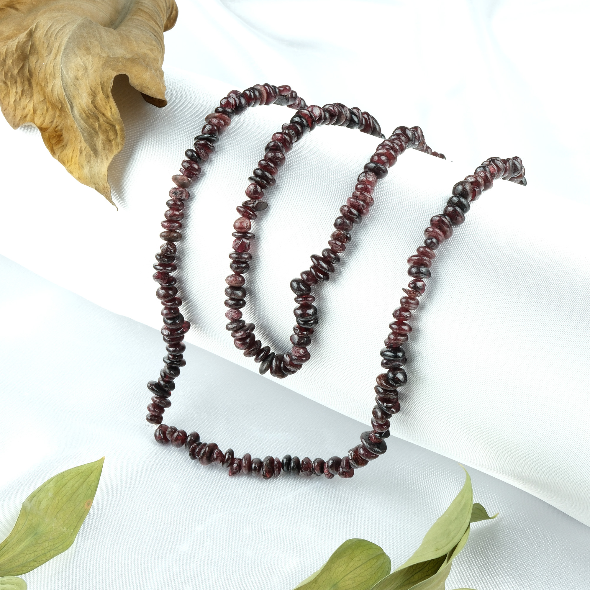 granat-kirik-tas-dizi-dogal-tas-dizi-safir-tas-evi-1.jpg Kırıktaş Granat Doğal Taş Dizi - Görsel 1