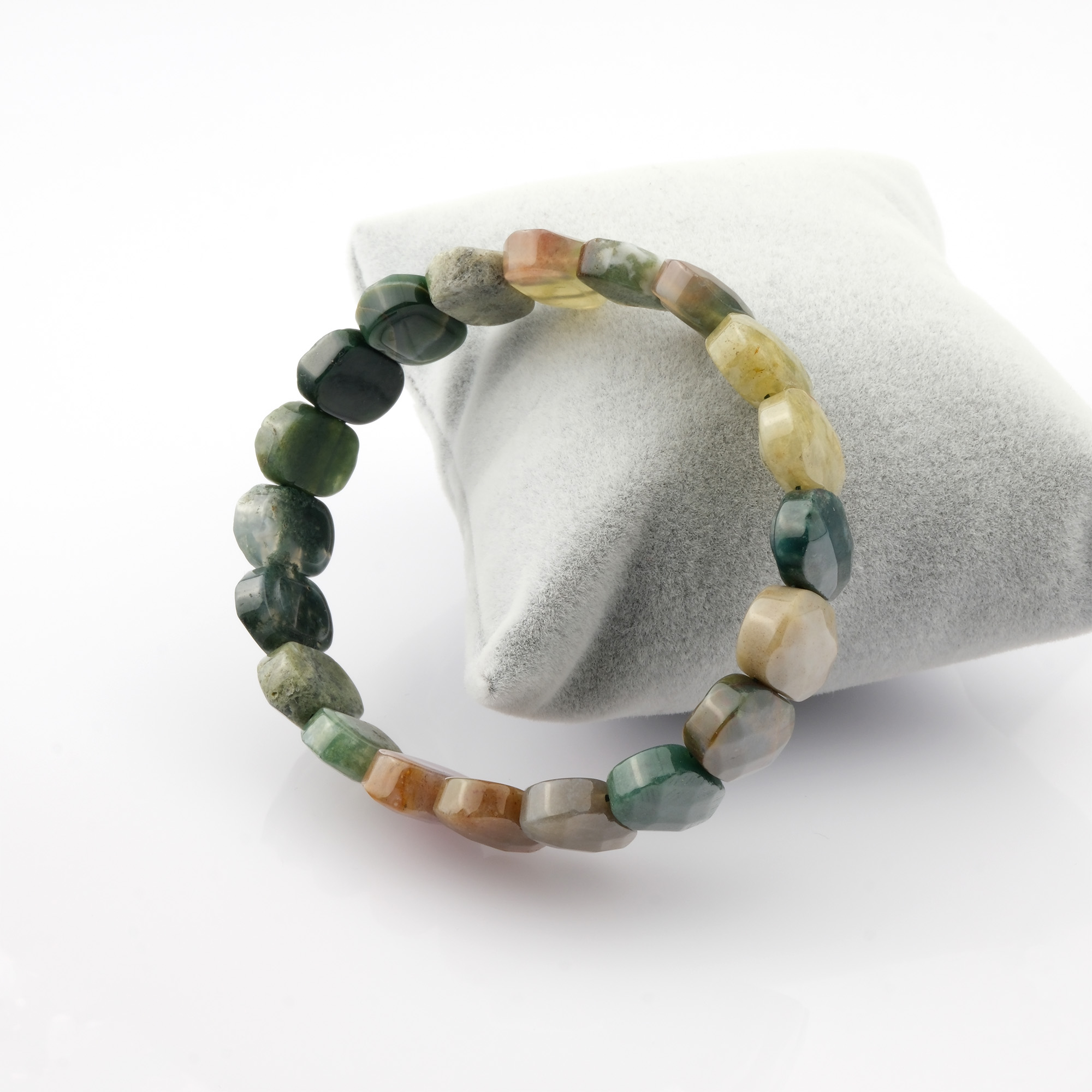 hint-akik-rolex-bileklik-dogal-tas-bileklik-safir-tas-evi-3-1.jpg Hint Akik Doğal Taş Rolex Bileklik - Görsel 4