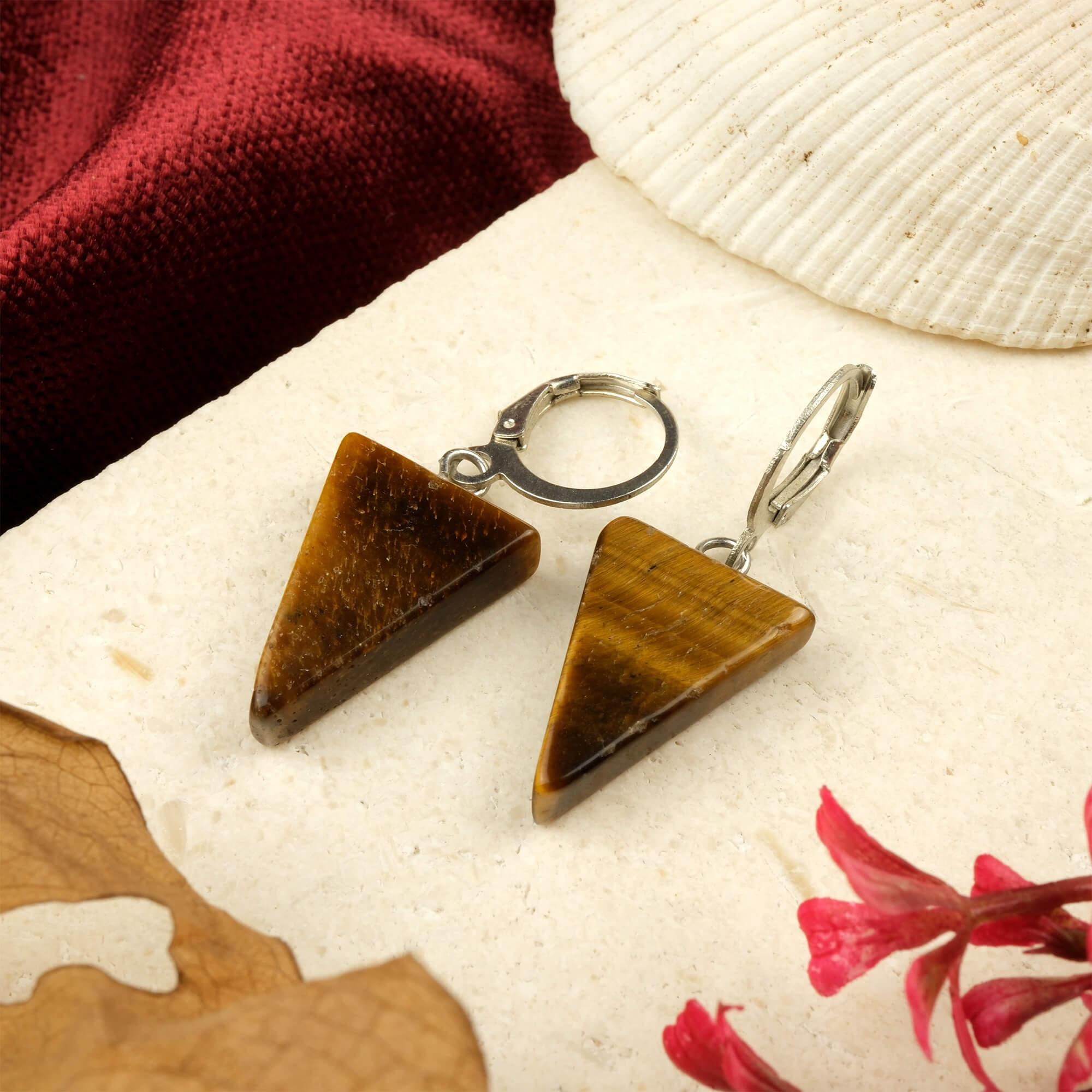 kaplan-gozu-kupe-dogal-tas-kupe-safir-tas-evi-1.jpg Kaplan Gözü Doğal Taş Küpe - Görsel 1