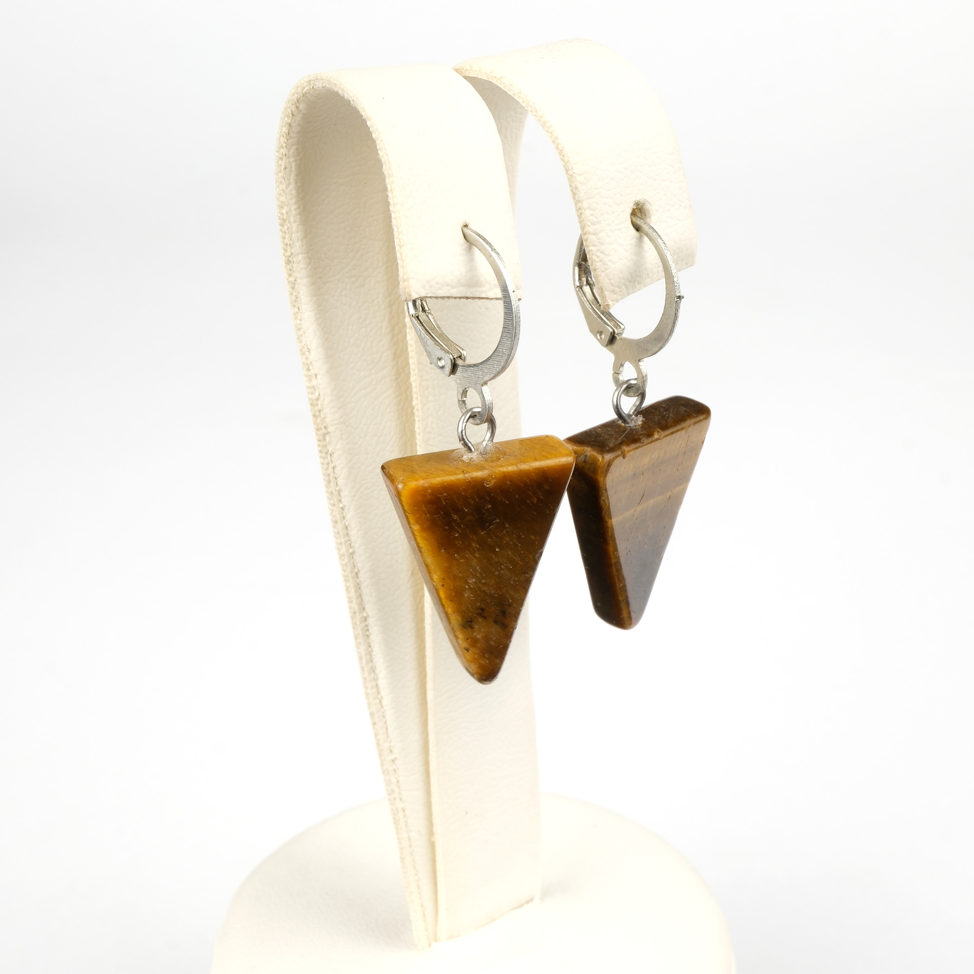 kaplan-gozu-kupe-dogal-tas-kupe-safir-tas-evi-4.jpg Kaplan Gözü Doğal Taş Küpe - Görsel 3