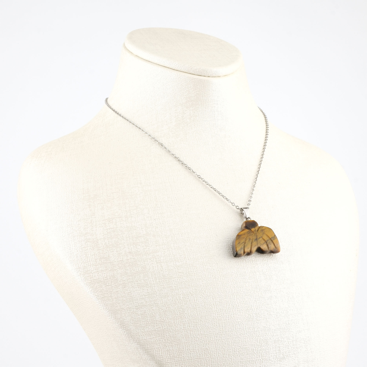 Kaplangözü kolye – altın kahve tonlarıyla cesaret ve özgüveni simgeler Kaplangözü taşlı kolye – koruma ve denge enerjisini taşıyan doğal taş takı Toptan doğal taş kolye – kaplangözünün güçlü frekansını hissedin Günlük kullanımda şıklık ve enerji dengesini birleştiren kaplangözü kolye