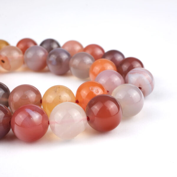 Kırmızı Botsvana Akik doğal taş dizi 9 mm – kırmızı, kahverengi ve gri tonlarıyla denge, kararlılık ve içsel güç sağlayan toptan doğal taş dizi