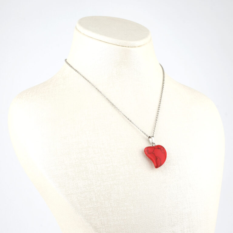 Kırmızı Havlit kolye – enerjiyi, huzuru ve zarafeti bir araya getiren doğal taş takı Havlit taşlı kolye – kırmızının enerjisiyle duygusal dengeyi korur Toptan doğal taş kolye – kırmızı havlitin pozitif frekansını hissedin