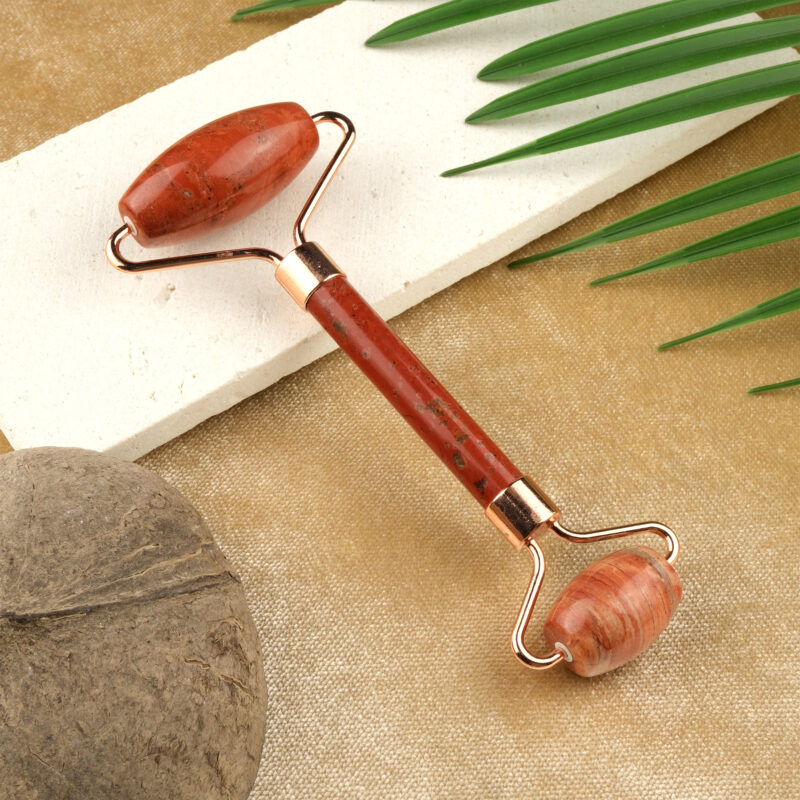 Kırmızı jasper face roller – cilt yenileyici doğal taş masaj aleti