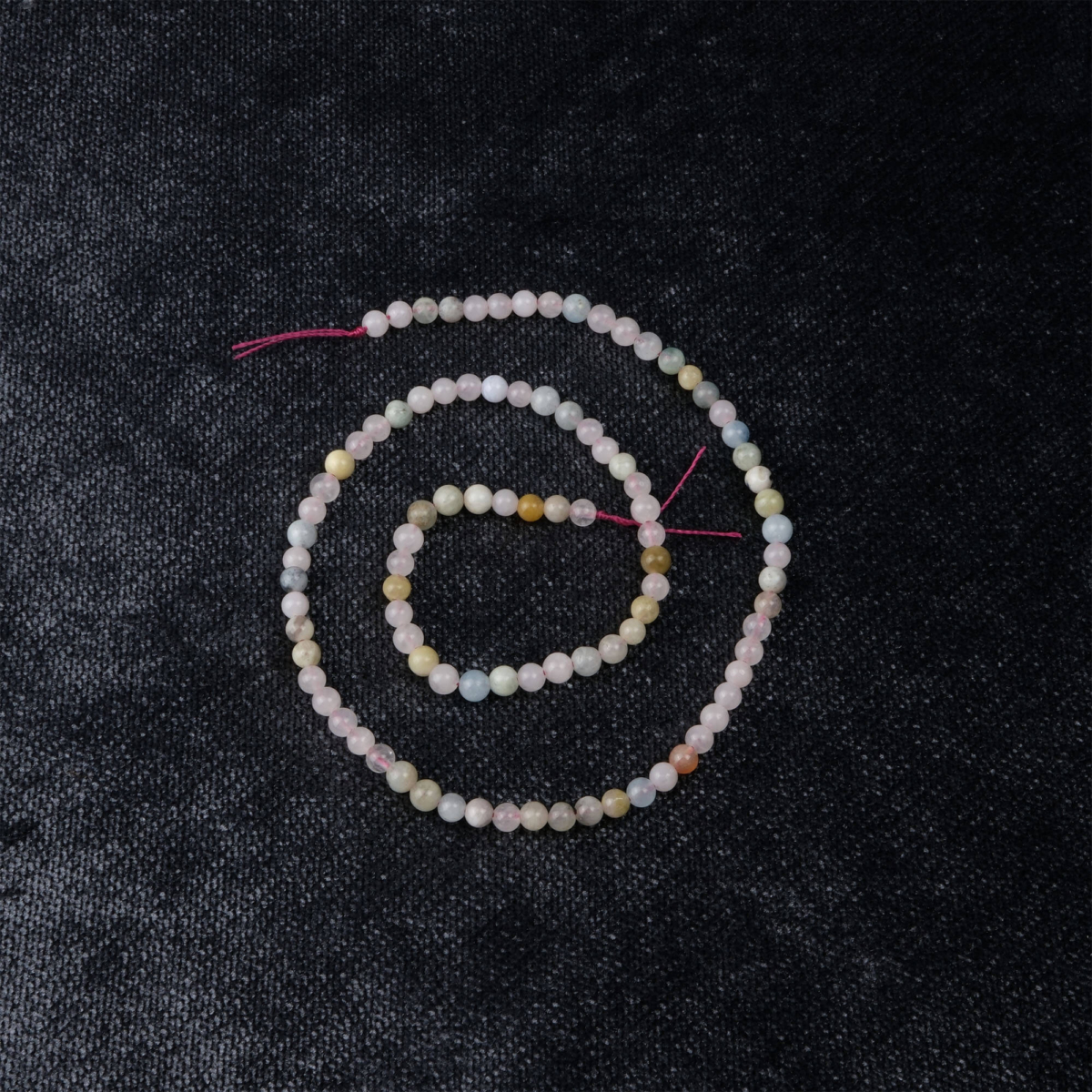 Morganit doğal taş dizi 4 mm – pembe tonlarıyla sevgi, huzur ve duygusal denge sağlayan toptan doğal taş dizi