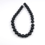 Obsidyen doğal taş dizi 14 mm – volkanik kökenli yapısıyla güçlü koruma, farkındalık ve enerji arınması sağlayan toptan doğal taş dizi