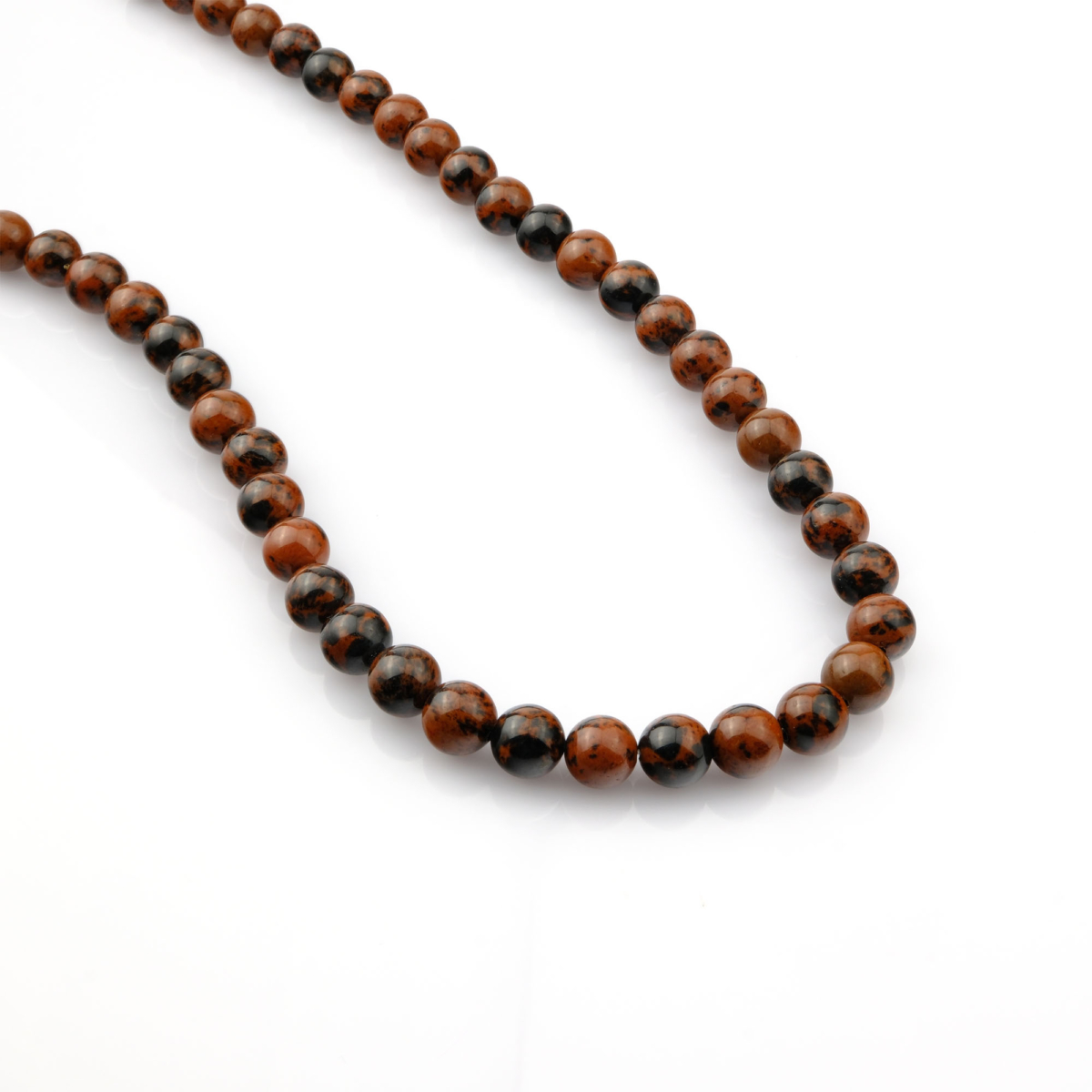 Obsidyen doğal taş dizi – toptan doğal taş dizi, siyah parlak yapısıyla koruma, arınma ve negatif enerjiden arınma sağlayan taş.