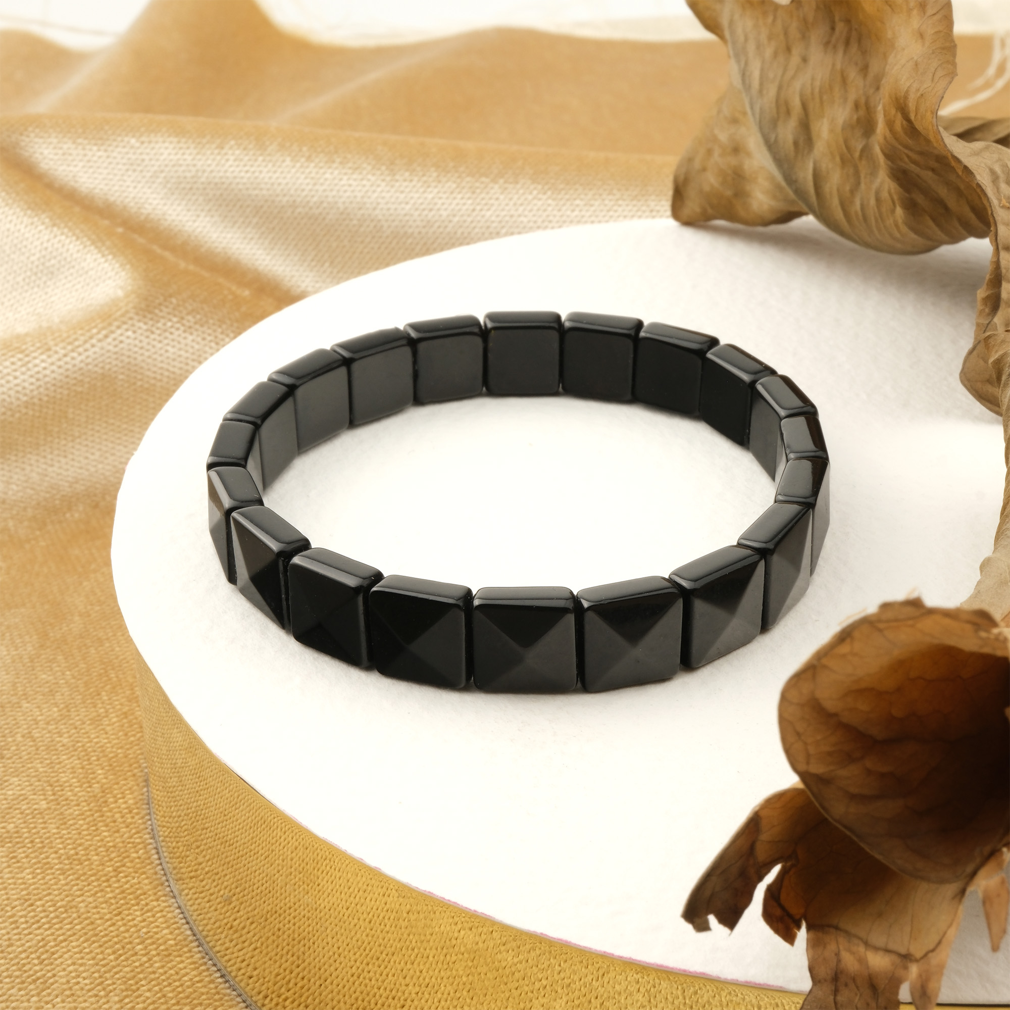 oniks-rolex-bileklik-dogal-tas-bileklik-safir-tas-evi-1-1.jpg Oniks Doğal Taş Rolex Bileklik - Görsel 1