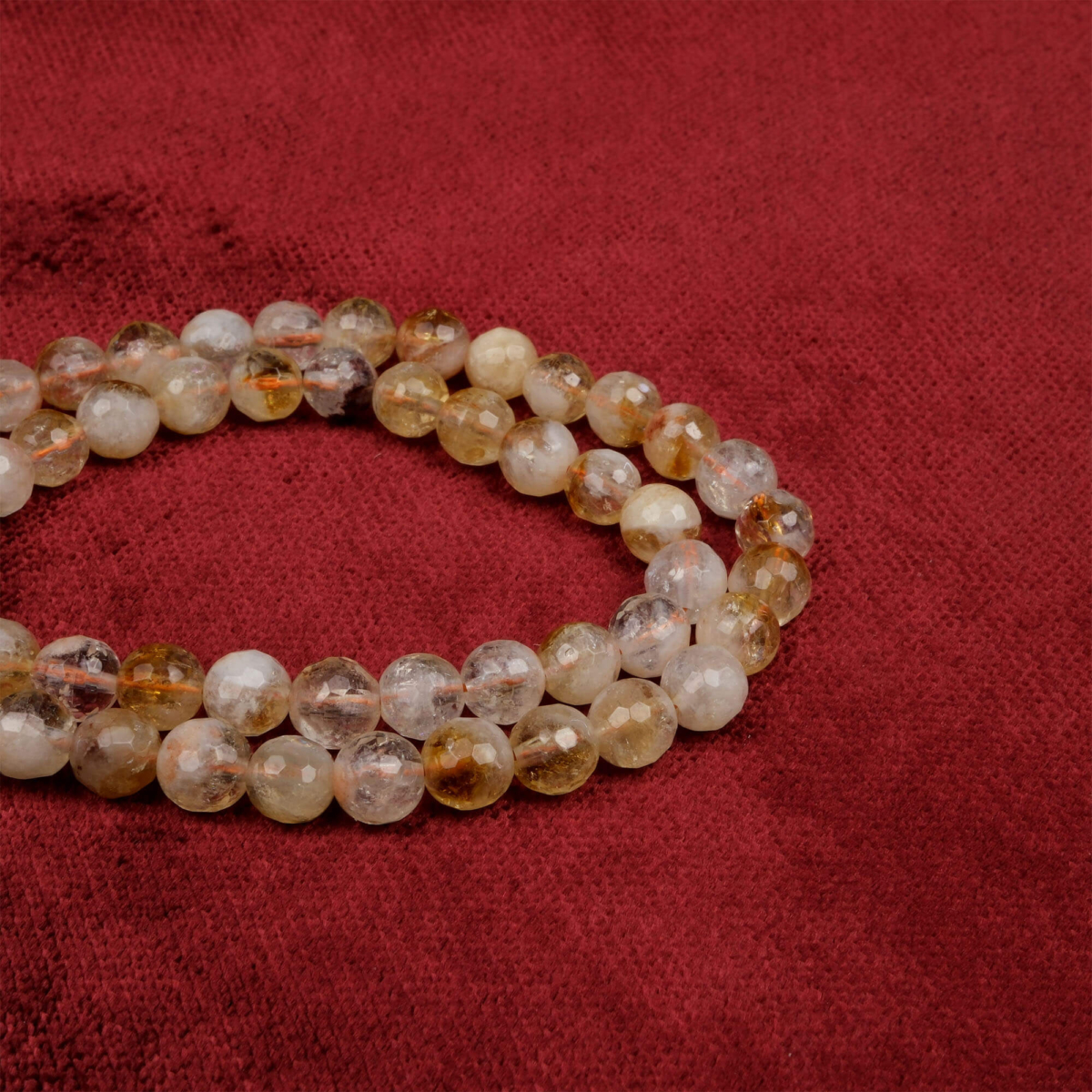 Özel Kesimli Sitrin doğal taş dizi 7 mm – altın sarısı tonlarıyla bolluk, enerji ve canlılık taşı olarak bilinen toptan doğal taş dizi