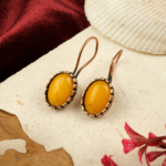 Sarı kuvars bakır sallantılı küpe – canlı enerjisiyle pozitifliği yansıtan doğal taş takı