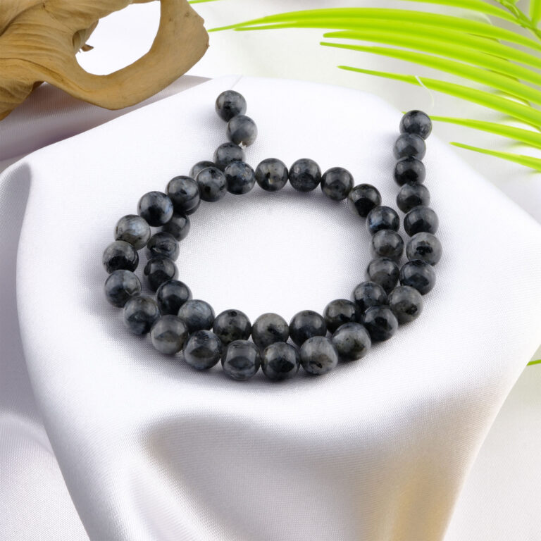 Spektrolit doğal taş dizi – toptan doğal taş dizi, mavi-yeşil ışıltılarıyla koruma, sezgi ve ruhsal farkındalık enerjisi sunar.