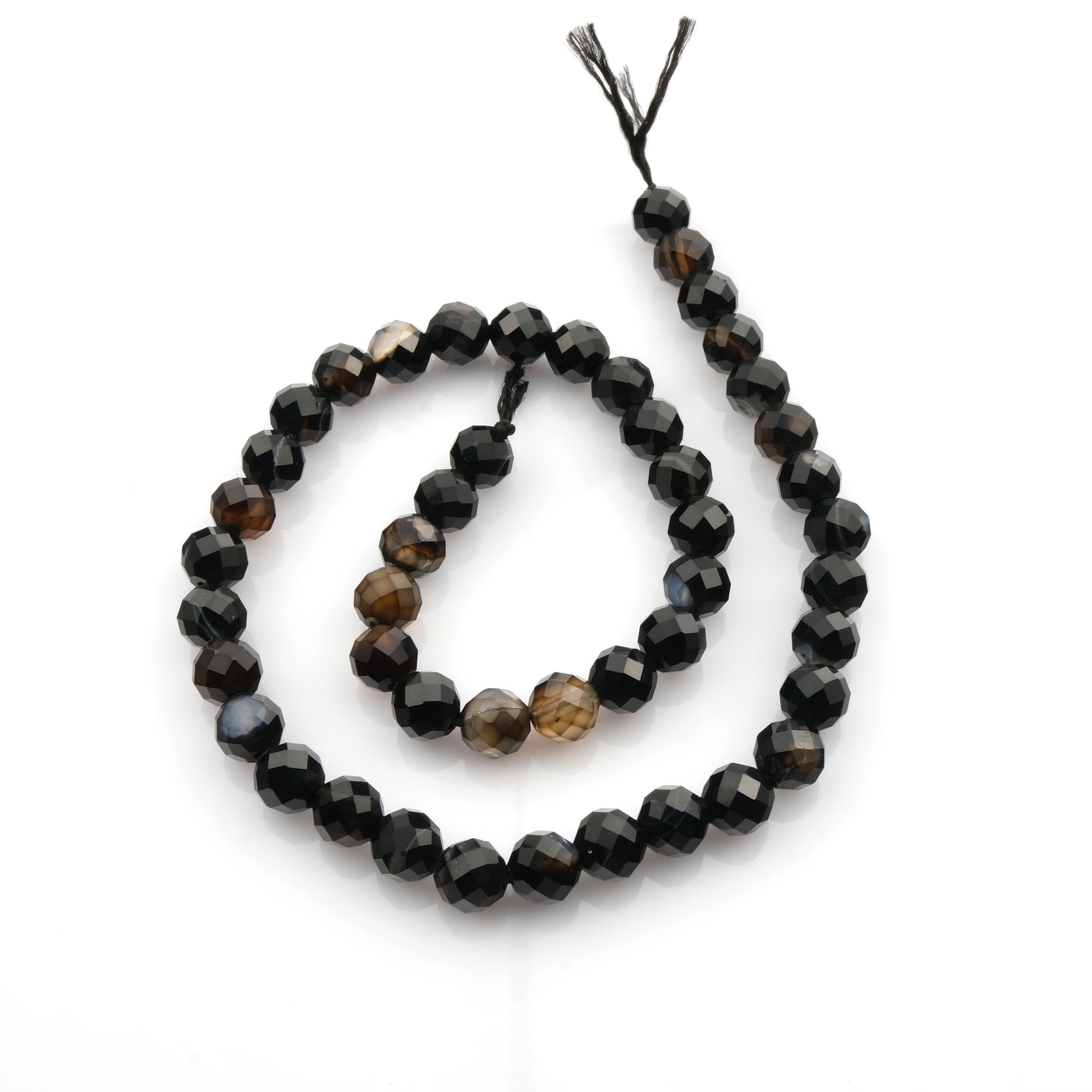 2A Kalite Kesimli Siyah Akik doğal taş dizi 8mm – koruma, topraklanma ve denge enerjisiyle öne çıkan şık ve güçlü toptan doğal taş dizi