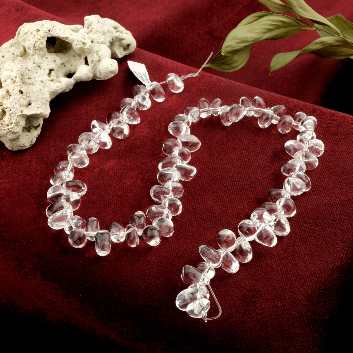 Amorf Kristal Kuvars doğal taş dizi – şeffaf berraklığıyla arınma, farkındalık ve pozitif enerji sağlayan toptan doğal taş dizi