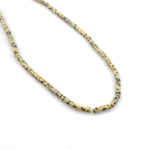 Benekli Jasper doğal taş dizi — toptan doğal taş dizi; krem ve siyah benekli desenleriyle koruma, topraklanma ve sabır enerjisi sağlayan taş.