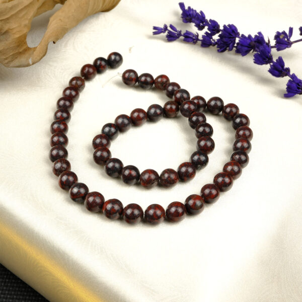 Dragon Jasper doğal taş dizi 8mm – yeşil, kırmızı ve kahverengi tonlarıyla güç, koruma ve denge enerjisi yayan toptan doğal taş dizi.