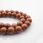 Kahverengi Yıldıztaşı doğal taş dizi 10mm – motivasyon, cesaret ve canlı enerji veren toptan doğal taş dizi