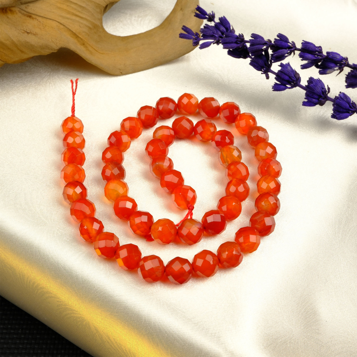 Kesimli Akik doğal taş dizi 8mm – denge, güç ve koruma enerjisini artıran toptan doğal taş dizi