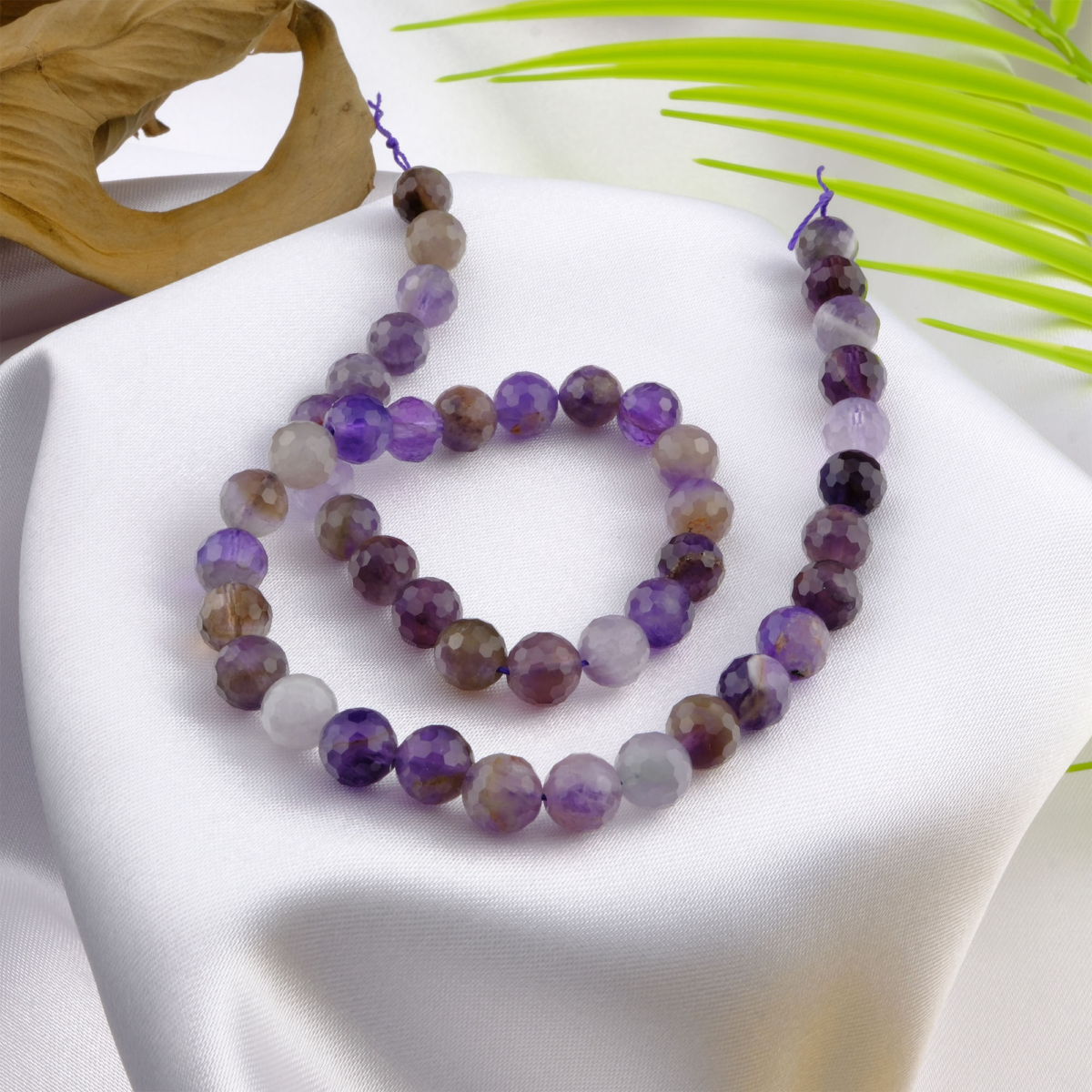 Kesimli Ametist doğal taş dizi 8mm – mor tonlarıyla ruhsal farkındalık, huzur ve denge enerjisi sunan toptan doğal taş dizi