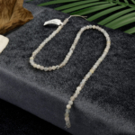 Kesimli Ay Taşı doğal taş dizi 4mm – sezgi, huzur ve duygusal denge enerjisini yükselten toptan doğal taş dizi