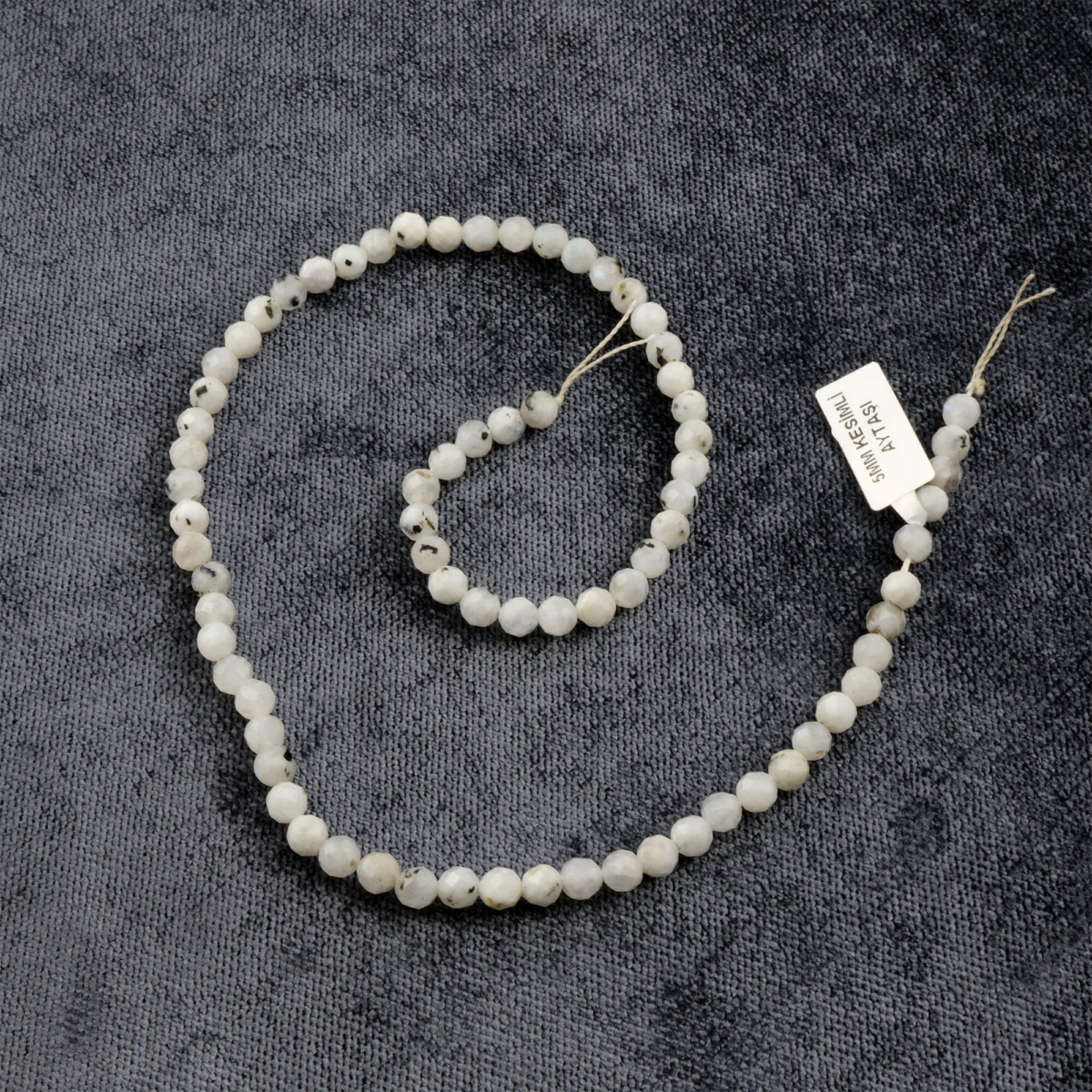 Kesimli Aytaşı doğal taş dizi 5mm – sezgi, dinginlik ve iç huzuru destekleyen toptan doğal taş dizi