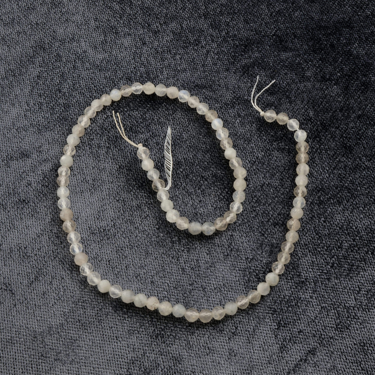 Kesimli Aytaşı doğal taş dizi 5mm – sezgi, denge ve içsel huzuru artıran toptan doğal taş dizi