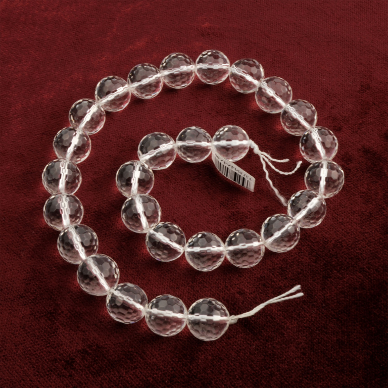 Kesimli Kristal Kuvars doğal taş dizi 14mm – yüksek berraklıkta, ışığı mükemmel yansıtan ve enerji dengeleyici özelliğe sahip toptan doğal taş dizi