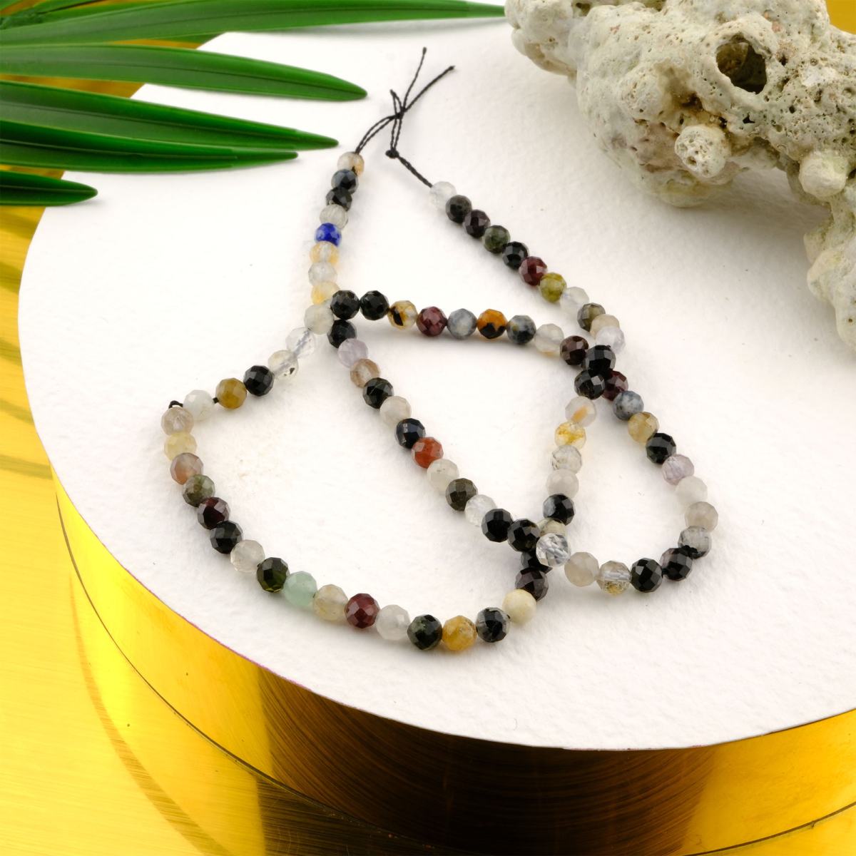 Kesimli Mix doğal taş dizi 4mm – çoklu taş enerjilerini bir arada sunan, estetik ve dengeli toptan doğal taş dizi