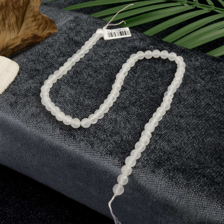 Kesimli Selenit doğal taş dizi 6mm – saf beyaz kristal yapısıyla arınma, huzur ve farkındalık sağlayan toptan doğal taş dizi