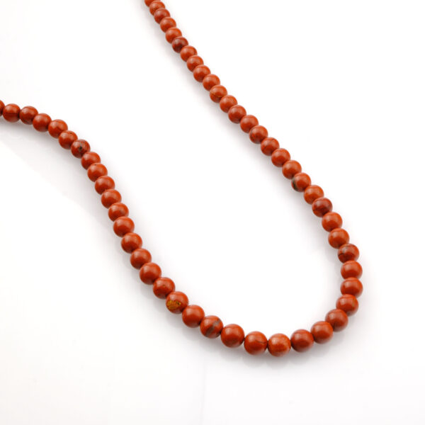 Kırmızı Jasper doğal taş dizi 6mm – canlı kırmızı tonlarıyla güç, dayanıklılık ve yaşam enerjisini artıran toptan doğal taş dizi.