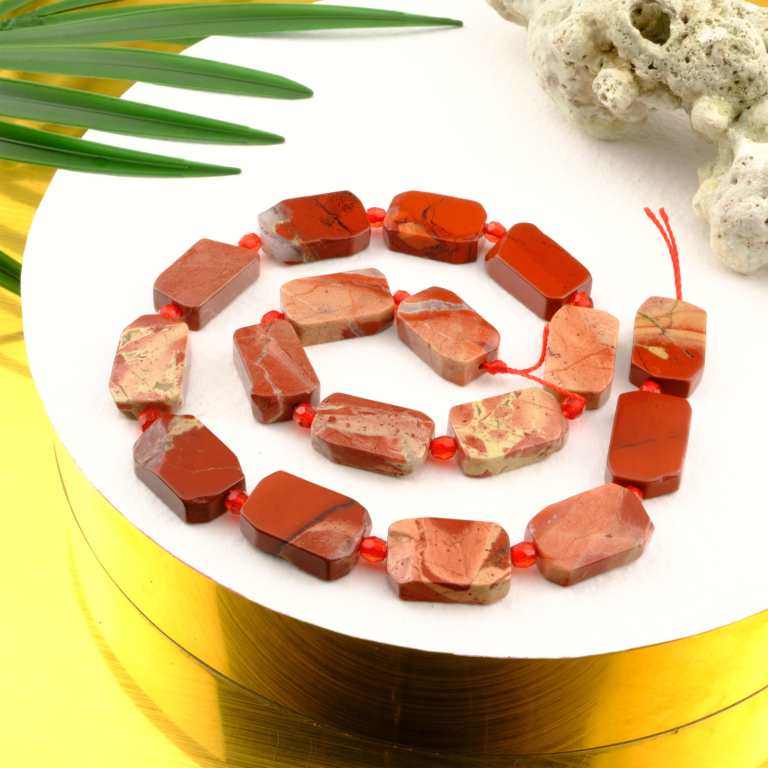 Kırmızı Jasper doğal taş dizi — toptan doğal taş dizi; kırmızı tonlarıyla güç, kararlılık ve yaşam enerjisini destekleyen taş.