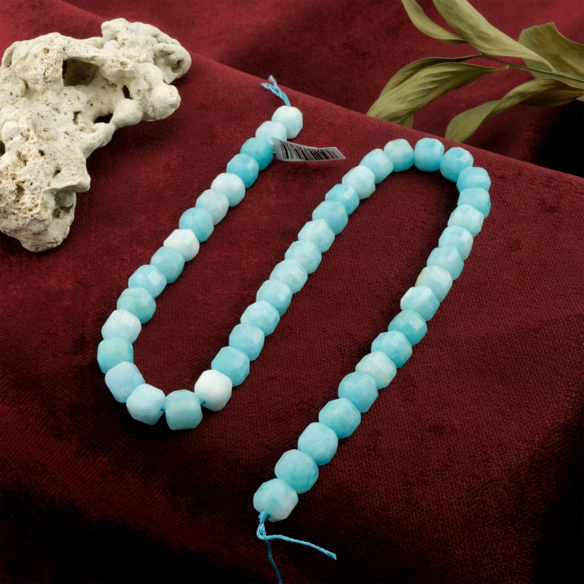 Küp Faset Kesim Jel Amazonit doğal taş dizi 10mm – iç huzuru, sakinliği ve iletişim enerjisini güçlendiren toptan doğal taş dizi