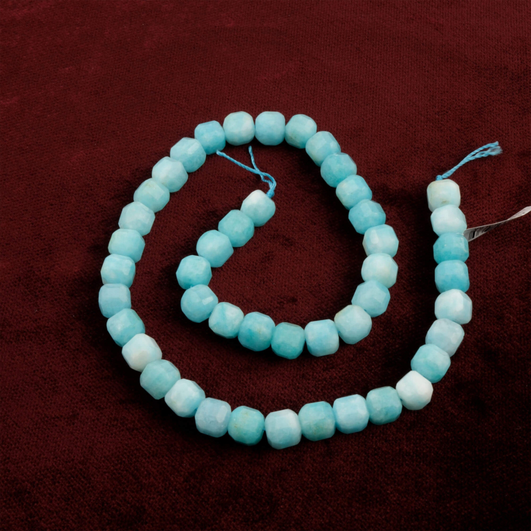 Küp Faset Kesim Jel Amazonit doğal taş dizi 10mm – iç huzuru, sakinliği ve iletişim enerjisini güçlendiren toptan doğal taş dizi