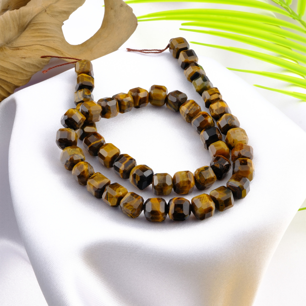 Küp Faset Kesim Kaplangözü doğal taş dizi 10 mm – koruma, özgüven ve cesaret enerjisini artıran toptan doğal taş dizi