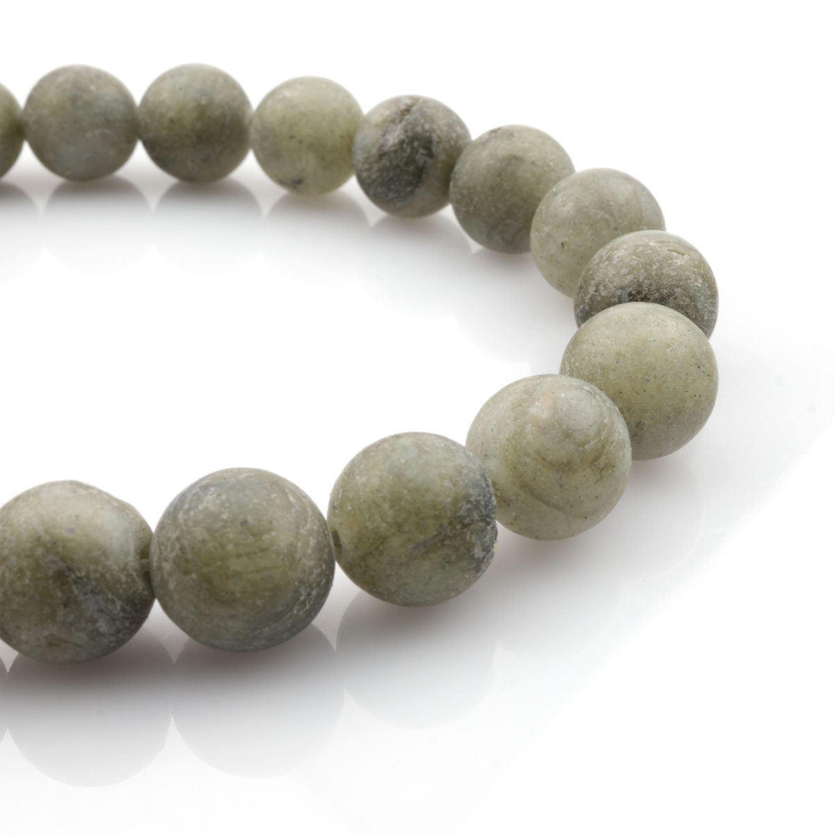 Labradorit doğal taş dizi 10mm – mavi ve gri yansımalarıyla sezgi, koruma ve bilinç açıklığı sağlayan toptan doğal taş dizi