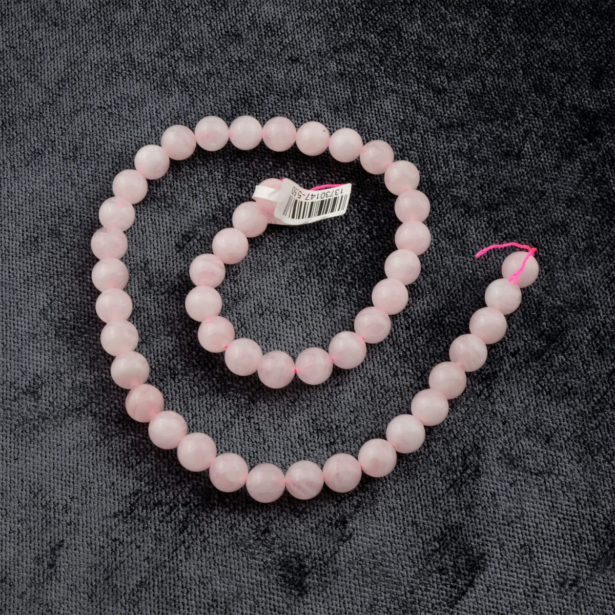 Madagaskar Pembe Kuvars doğal taş dizi 8mm – sevgi, şefkat ve kalp çakrası enerjisini yükselten toptan doğal taş dizi