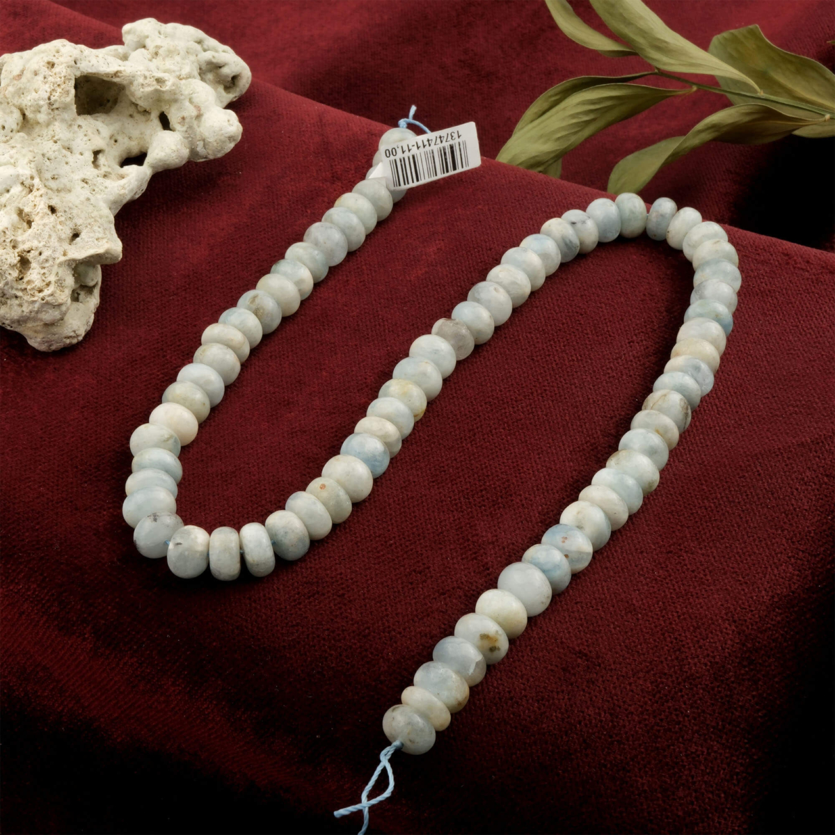 Rondel kesim Akuamarin doğal taş dizi – huzur, berraklık ve iletişim enerjisini yansıtan toptan doğal taş dizi