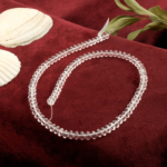 Rondel Kristal Kuvars doğal taş dizi 3–6mm – şeffaf berraklığıyla enerji temizliği, arınma ve denge sağlayan toptan doğal taş dizi