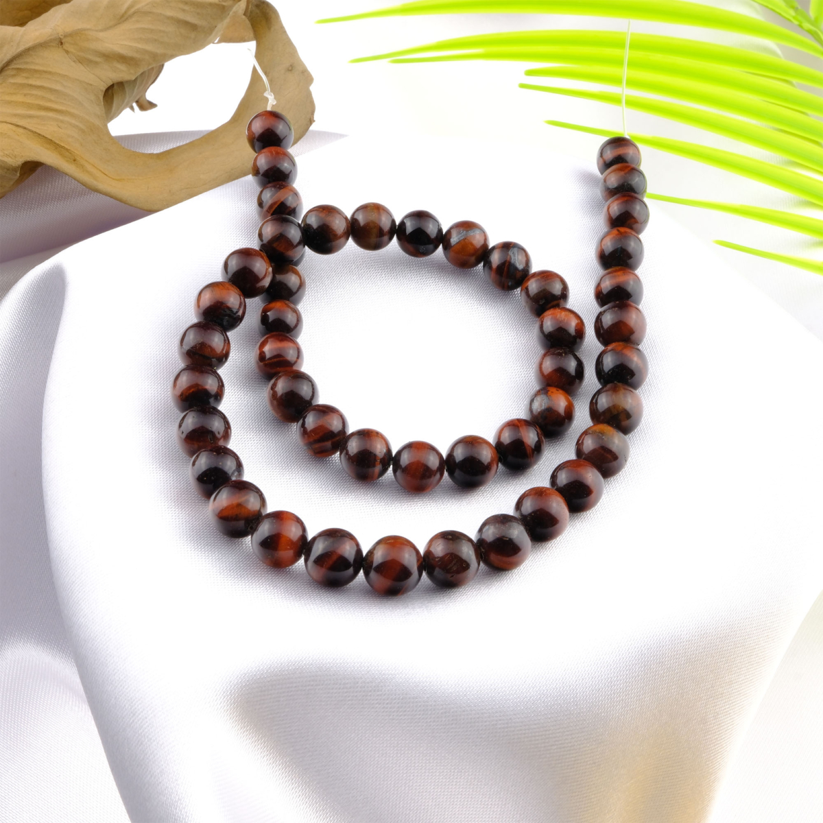 Şahingözü doğal taş dizi 8mm – mavi, gri ve kahverengi yansımalarıyla koruma, içgörü ve sezgisel farkındalık sağlayan yüksek enerjili toptan doğal taş dizi