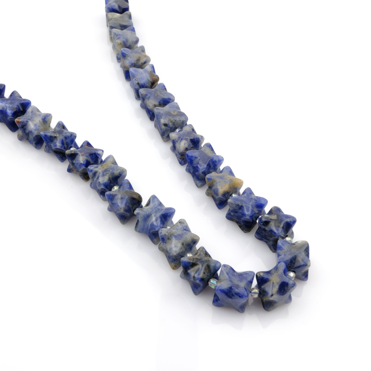 Sodalit doğal taş dizi — toptan doğal taş dizi; mavi ve beyaz damarlarıyla zihinsel netliği artıran, içsel huzur sağlayan taş.