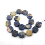 Sodalit doğal taş dizi — toptan doğal taş dizi; lacivert tonları ve beyaz damarlarıyla zihinsel berraklık, iletişim ve sezgi gücü sağlayan taş.