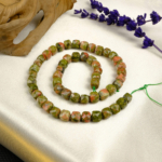 Unakit toptan doğal taş dizi – yeşil ve pembe tonların birleşimiyle denge, şifa ve duygusal uyum sağlayan özel doğal taş modeli.