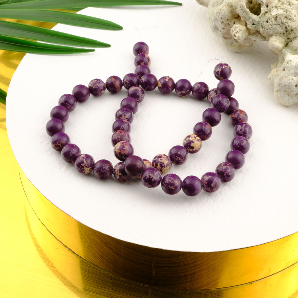 Varisit doğal taş dizi 8mm – açık yeşil tonlarıyla huzur, şifa ve içsel dinginlik sağlayan toptan doğal taş dizi.