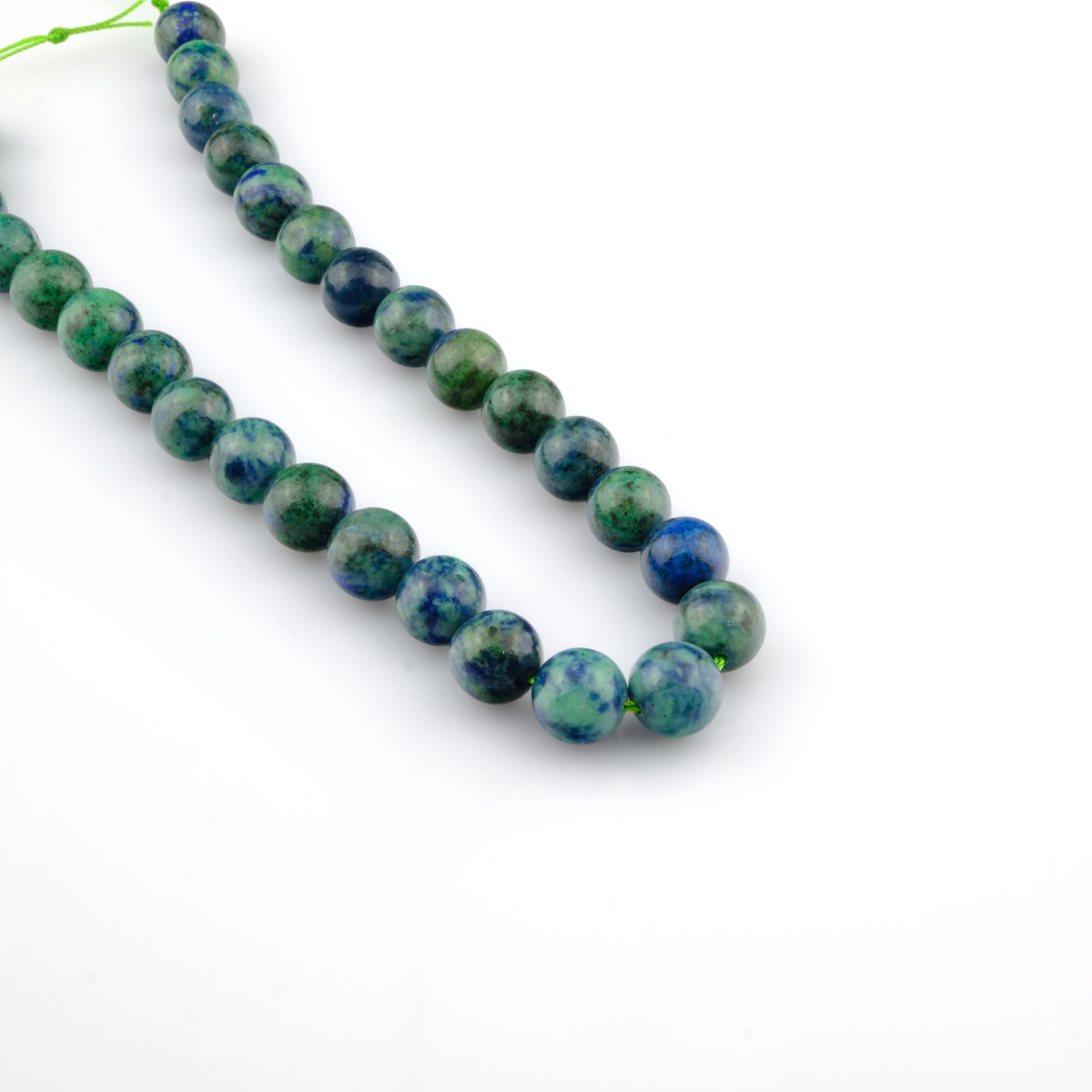 Yeşil Lapis Lazuli toptan doğal taş dizi 12mm – mavi ve yeşil tonların birleşimiyle bilgelik, sezgi ve iç huzur enerjisi yayan doğal taş modeli.