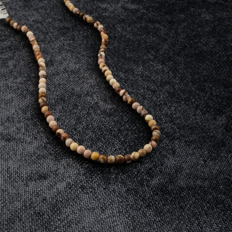 Zebra Jasper doğal taş dizi – siyah ve beyaz çizgili yapısıyla denge, uyum ve yaşam enerjisini simgeleyen güçlü bir toptan doğal taş dizi.