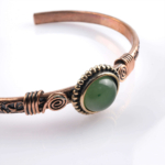 toptan doğal taş bileklik aventurin taşı bakır bileklik, yeşil aventurin taşının şans ve bereket enerjisi ile bakırın güçlü iletken yapısını bir araya getiren dengeli ve doğal tasarım takı