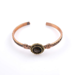 toptan doğal taş bileklik kaplangözü taşı bakır bileklik, altın kahverengi kaplangözü taşının koruyucu ve güçlendirici enerjisi ile bakırın güçlü iletken yapısını bir araya getiren özel tasarım takı